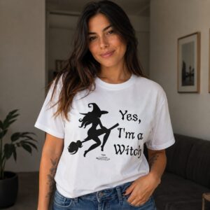 Camiseta Unissex “Yes, I’m a Witch” Branca - G